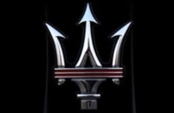 Оклейка пленкой Maserati